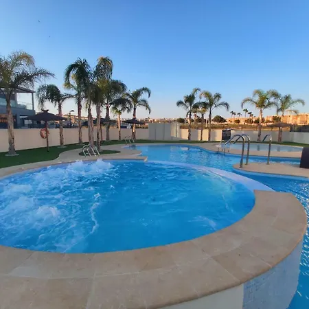 Amazing Chalet In Torrevieja